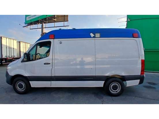 MERCEDES-BENZ-SPRINTER-2024