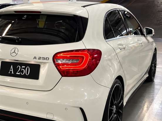 MERCEDES-BENZ-A 250-2.0 SPORT TURBO GASOLINA 4P AUTOMATIZADO MERCEDES-BENZ-A 250-2014