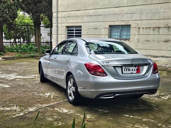 MERCEDES-BENZ-C 180-1.6 CGI AVANTGARDE 16V TURBO GASOLINA 4P AUTOMÁTICO MERCEDES-BENZ-C 180-2015