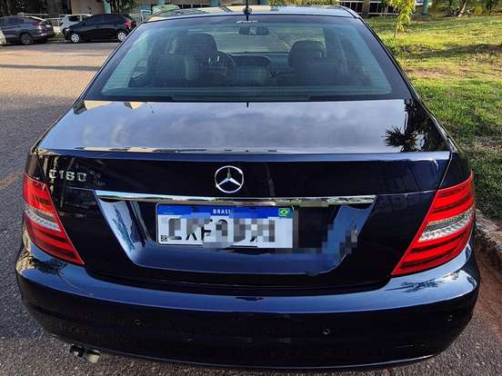 MERCEDES-BENZ-C 180-1.8 CGI CLASSIC 16V GASOLINA 4P AUTOMÁTICO MERCEDES-BENZ-C 180-2012