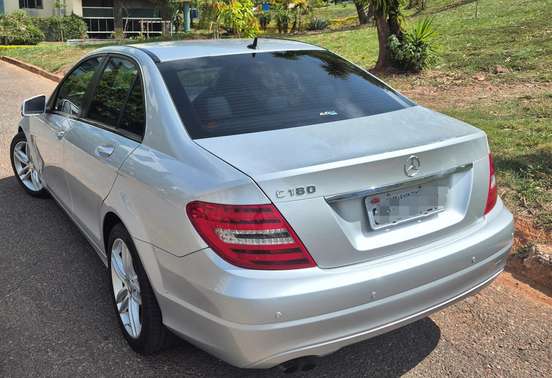 MERCEDES-BENZ-C 180-2012