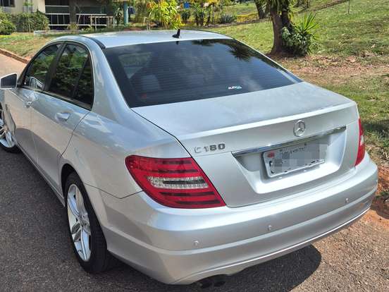 MERCEDES-BENZ-C 180-1.8 CGI CLASSIC 16V GASOLINA 4P AUTOMÁTICO MERCEDES-BENZ-C 180-2012