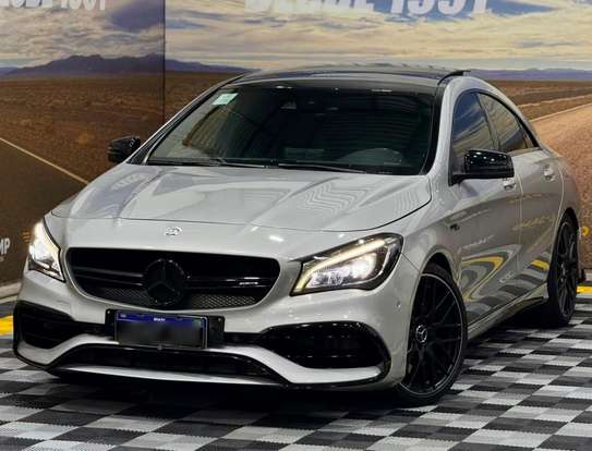 MERCEDES-BENZ-CLA 45 AMG-2.0 16V TURBOCHARGED GASOLINA 4P AUTOMÁTICO MERCEDES-BENZ-CLA 45 AMG-2017
