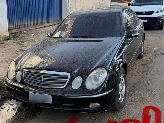 MERCEDES-BENZ-E 320-3.2 AVANTGARDE V6 GASOLINA 4P AUTOMÁTICO MERCEDES-BENZ-E 320-2003
