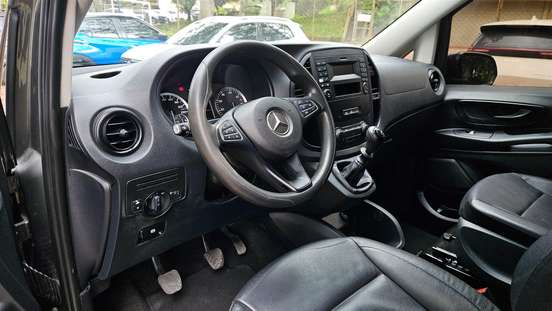 MERCEDES-BENZ-VITO-2.0 CGI FLEX TOURER 119 LUXO 8L MANUAL MERCEDES-BENZ-VITO-2015