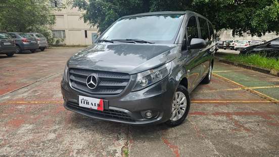 MERCEDES-BENZ-VITO-2.0 CGI FLEX TOURER 119 LUXO 8L MANUAL MERCEDES-BENZ-VITO-2015