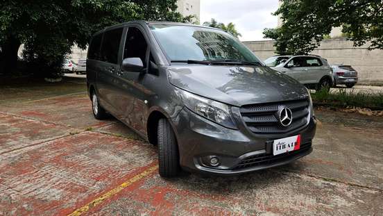 MERCEDES-BENZ-VITO-2.0 CGI FLEX TOURER 119 LUXO 8L MANUAL MERCEDES-BENZ-VITO-2015