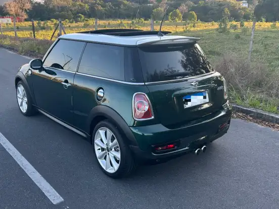 MINI-COOPER-1.6 S JOHN COOPER WORKS 16V TURBO GASOLINA 2P AUTOMATICO MINI-COOPER-2011
