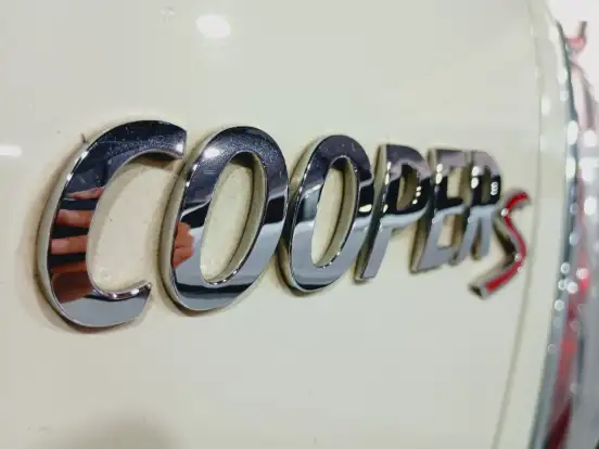 MINI-COOPER-1.6 S JOHN COOPER WORKS 16V TURBO GASOLINA 2P AUTOMATICO MINI-COOPER-2010