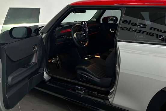 MINI-COOPER-2025