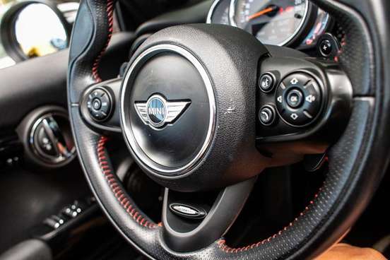 MINI-COOPER-2017