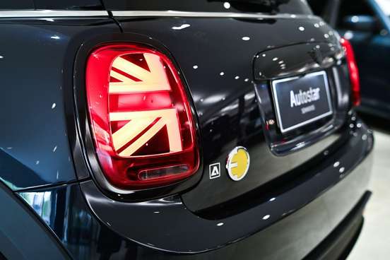 MINI-COOPER-SE TOP 2P ELÉTRICO MINI-COOPER-2023