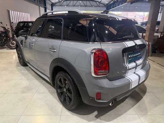 MINI-COUNTRYMAN-2019
