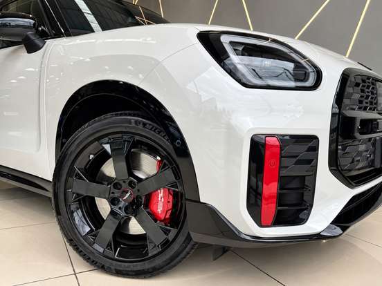 MINI-COUNTRYMAN-2025