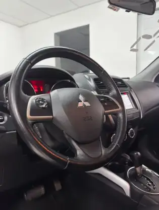 MITSUBISHI-ASX-2015