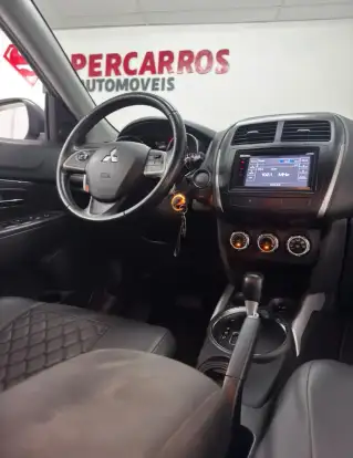 MITSUBISHI-ASX-2015