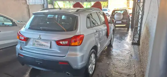 MITSUBISHI-ASX-2011