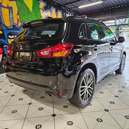 MITSUBISHI-ASX-2017