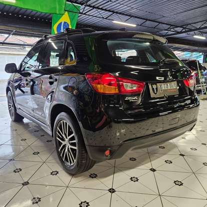 MITSUBISHI-ASX-2017
