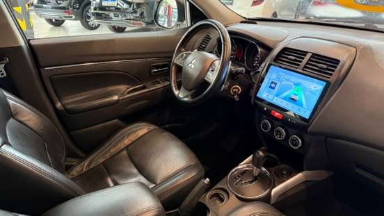 MITSUBISHI-ASX-2014