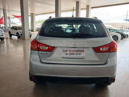 MITSUBISHI-ASX-2014