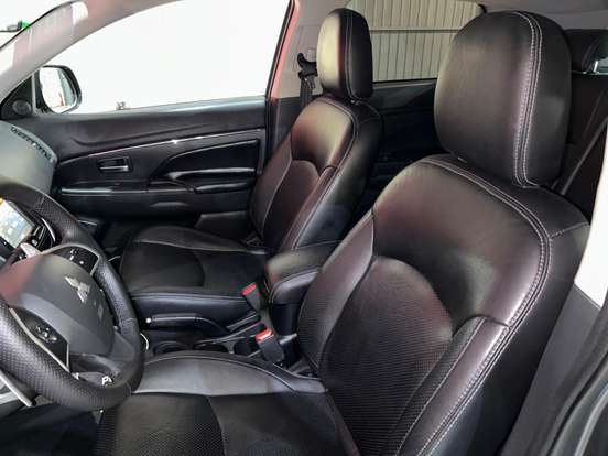 MITSUBISHI-ASX-2016