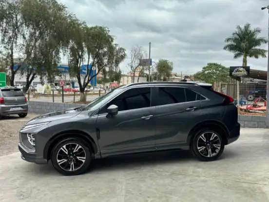 MITSUBISHI-ECLIPSE CROSS-1.5 MIVEC TURBO GASOLINA HPE-S S-AWC CVT MITSUBISHI-ECLIPSE CROSS-2024