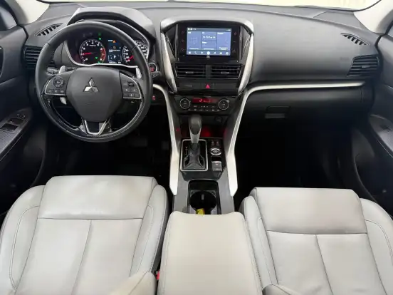 MITSUBISHI-ECLIPSE CROSS-2023