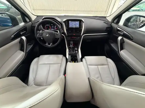 MITSUBISHI-ECLIPSE CROSS-2023