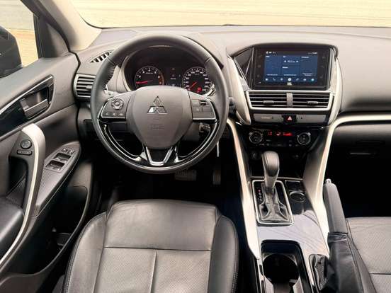 MITSUBISHI-ECLIPSE CROSS-1.5 MIVEC TURBO GASOLINA GLS CVT MITSUBISHI-ECLIPSE CROSS-2021