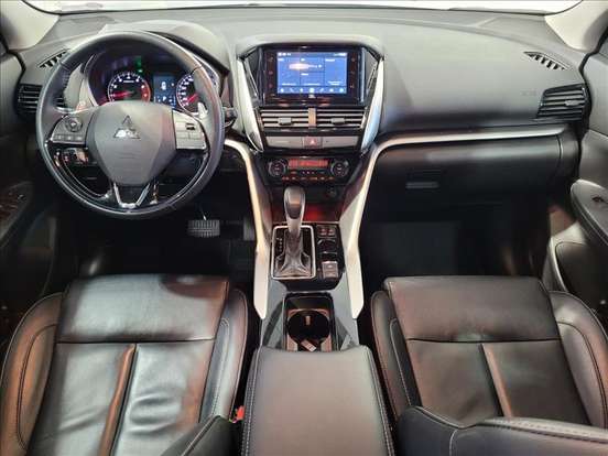 MITSUBISHI-ECLIPSE CROSS-2024