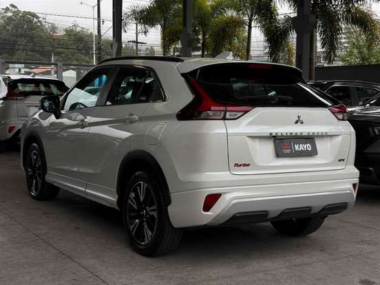 MITSUBISHI-ECLIPSE CROSS-1.5 MIVEC TURBO GASOLINA HPE CVT MITSUBISHI-ECLIPSE CROSS-2024