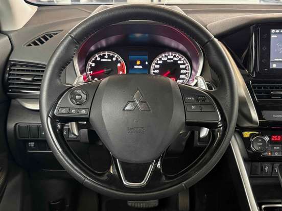 MITSUBISHI-ECLIPSE CROSS-2024