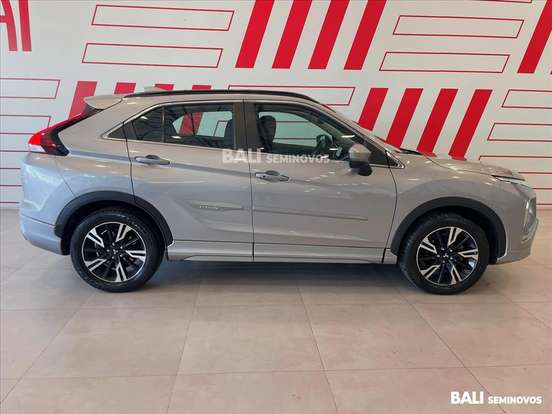 MITSUBISHI-ECLIPSE CROSS-1.5 MIVEC TURBO GASOLINA HPE-S CVT MITSUBISHI-ECLIPSE CROSS-2022