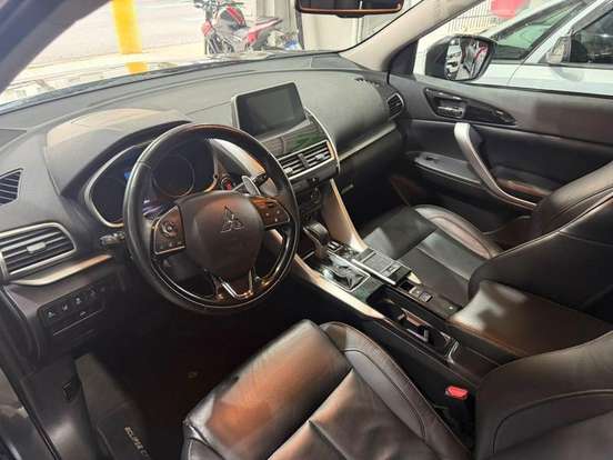 MITSUBISHI-ECLIPSE CROSS-1.5 MIVEC TURBO GASOLINA HPE-S CVT MITSUBISHI-ECLIPSE CROSS-2021