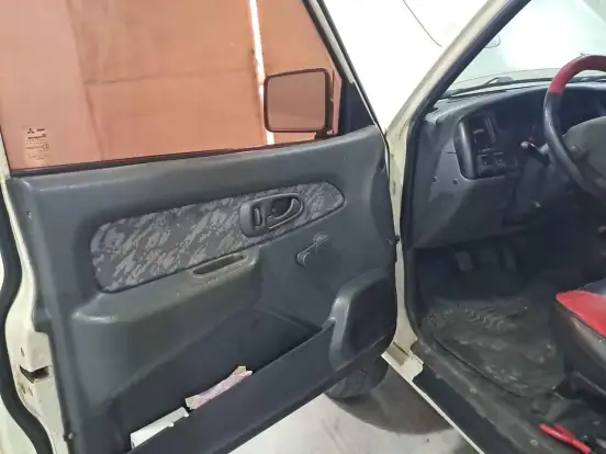 MITSUBISHI-L200-2007