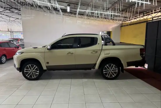 MITSUBISHI-L200 TRITON-2024