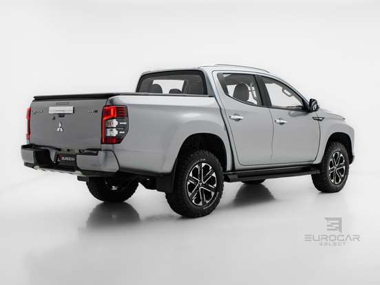 MITSUBISHI-L200 TRITON-2022
