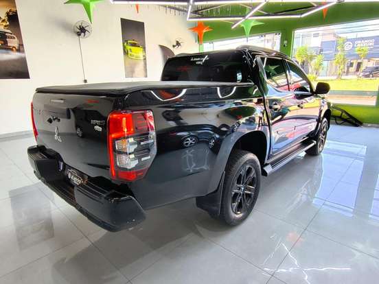 MITSUBISHI-L200 TRITON-2.4 16V TURBO DIESEL SPORT HPE-S CD 4P 4X4 AUTOMÁTICO MITSUBISHI-L200 TRITON-2022