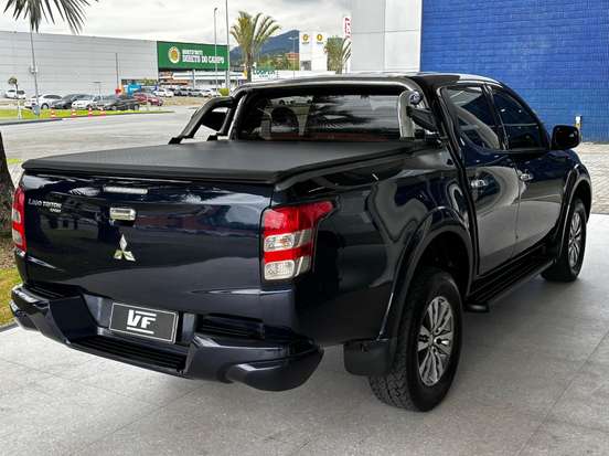 MITSUBISHI-L200 TRITON-2017