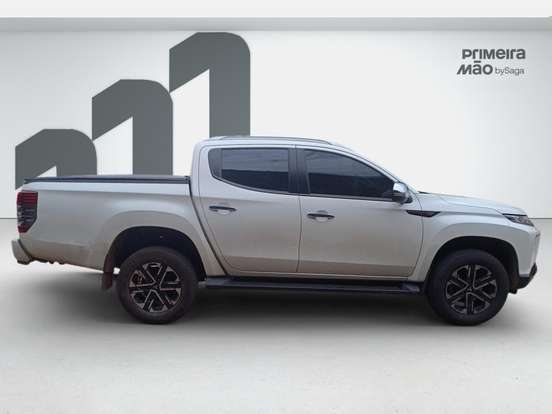 MITSUBISHI-L200 TRITON-2.4 16V TURBO DIESEL SPORT HPE-S CD 4P 4X4 AUTOMÁTICO MITSUBISHI-L200 TRITON-2024