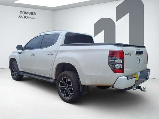 MITSUBISHI-L200 TRITON-2024