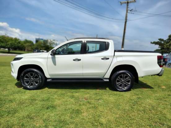 MITSUBISHI-L200 TRITON-2.4 16V TURBO DIESEL SPORT HPE-S CD 4P 4X4 AUTOMÁTICO MITSUBISHI-L200 TRITON-2020