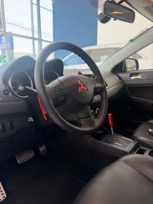 MITSUBISHI-LANCER-2015