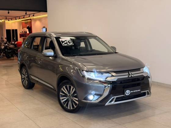 MITSUBISHI OUTLANDER 2.0 MIVEC GASOLINA HPE AUTOMÁTICO