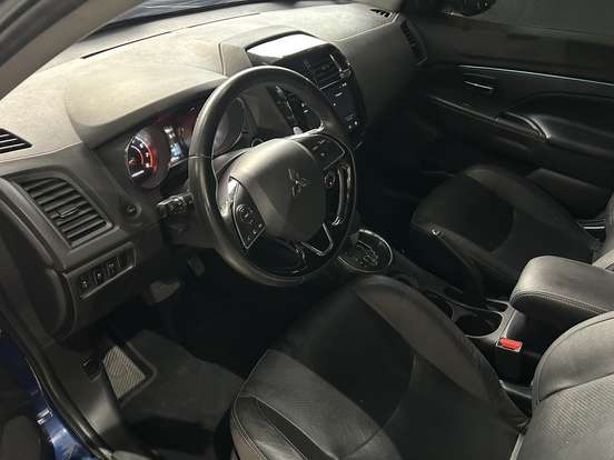 MITSUBISHI-OUTLANDER-2.0 MIVEC GASOLINA HPE AUTOMÁTICO MITSUBISHI-OUTLANDER-2020