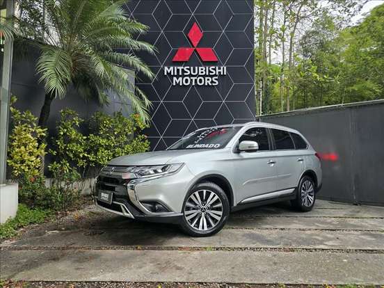 MITSUBISHI-OUTLANDER-2.2 MIVEC DI-D DIESEL HPE-S AWD AUTOMÁTICO MITSUBISHI-OUTLANDER-2021