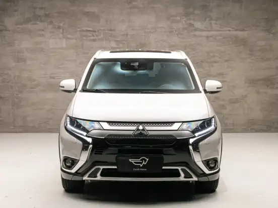 MITSUBISHI-OUTLANDER-3.0 MIVEC V6 GASOLINA HPE-S AWD AUTOMÁTICO MITSUBISHI-OUTLANDER-2021