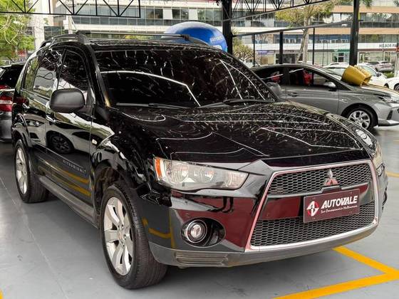 MITSUBISHI OUTLANDER 3.0 GT 4X4 V6 24V GASOLINA 4P AUTOMÁTICO