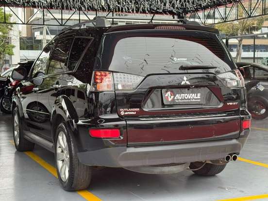 MITSUBISHI-OUTLANDER-3.0 GT 4X4 V6 24V GASOLINA 4P AUTOMÁTICO MITSUBISHI-OUTLANDER-2009